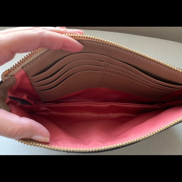 Coach Python embossed clutch - Picture 3 of 3